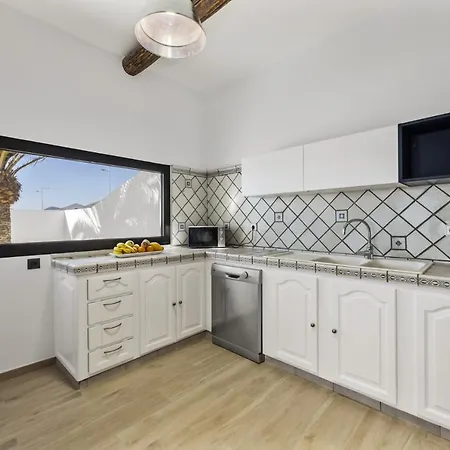 Atlantico - Vipvipvillas Arrecife (Lanzarote)