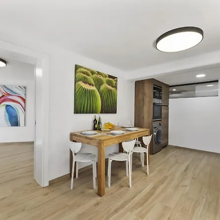 Atlantico - Vipvipvillas Arrecife (Lanzarote)