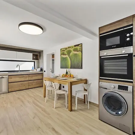 Atlantico - Vipvipvillas Arrecife (Lanzarote)